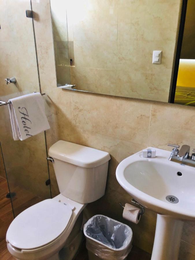 Hotel Lirio - Adult Only Meksika Dış mekan fotoğraf